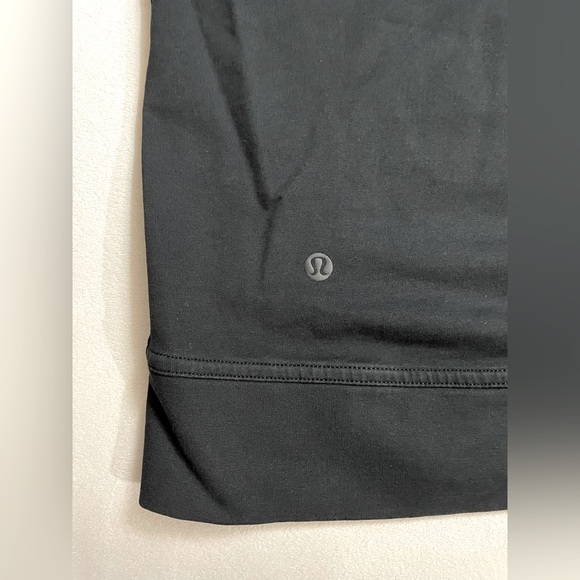Lululemon Full Zip Black Hoodie Jacket Size 4 Thumb Holes - Picture 3 of 7